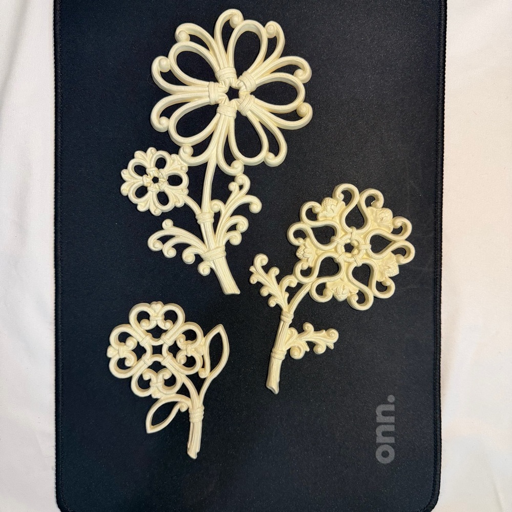 Vintage Homeco Flower Wall Hangings - Set of 3 of Wall‎ Decor 1973